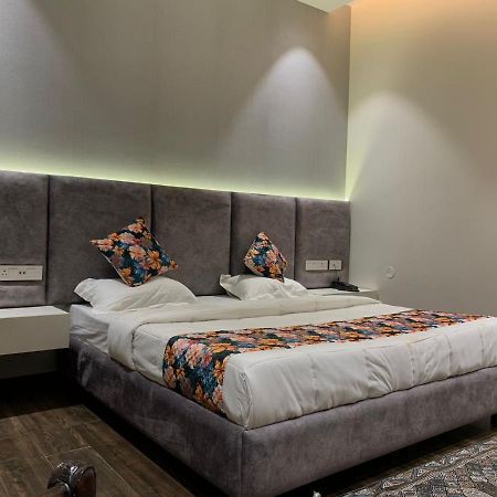 Hotel Alpine Plaza Shahpur  Luaran gambar